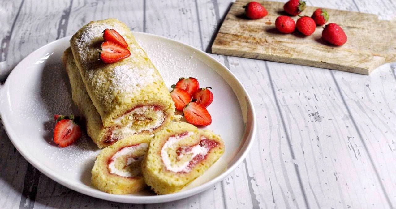 Rotolo Alle Fragole Dessert Goloso Chef